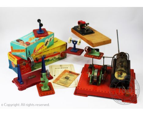 A selection of toys to include a Mamod Steam Engine, type S.E.3 twin cylinder model with a Dynamotor board, a Hornby Model 3 