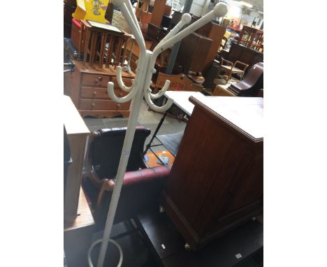 METAL RETRO COAT STAND