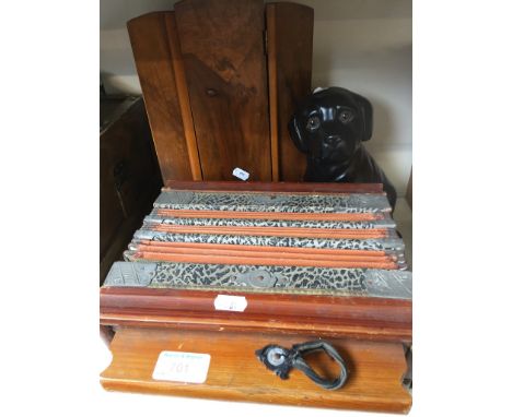 SQUEEZE BOX, MODEL DOG AND MODEL WARDROBE      K2