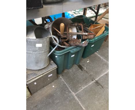 TWO GREEN PLASTIC BOXES OF TOOLS, A WATERING CAN AND A METAL TIN OF TOOLS