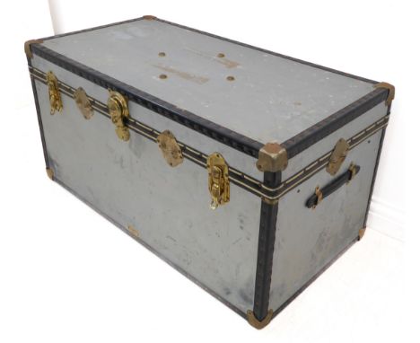 A Mossman (British made) storage trunk (99cm wide)