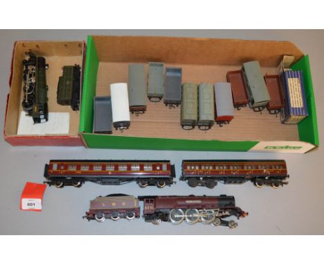 OO Gauge. An unboxed Hornby Dublo 'Duchess of Athol' locomotive, with some damage and  a boxed Trix 4-6-0 Engine together wit