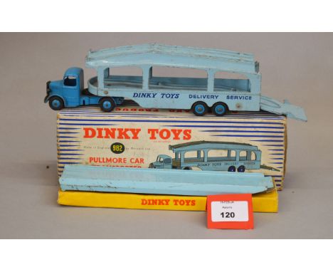 Five boxed Dinky Toys diecast models, 555 Fire Engine, 581 Horse Box, 965 Euclid Dump Truck, 982  Pullmore Car Transporter, 9