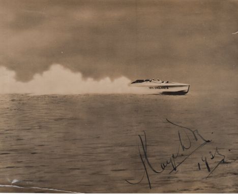 DON KAYE: (1891-1981) Irish World Record breaking Car and Speedboat Racer. Vintage signed sepia 7 x 6 photograph of Don pilot