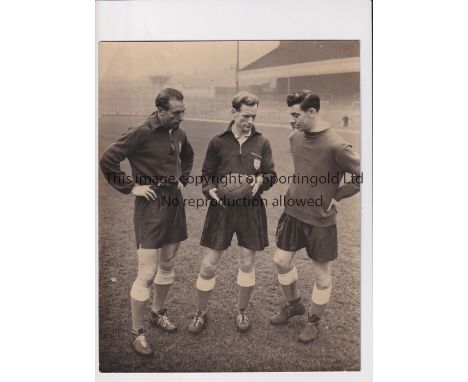 PRESS PHOTO / ENGLAND AT ARSENAL 1956     Original 8" X 6" B/W Press photo with stamp and paper notation of the reverse of St