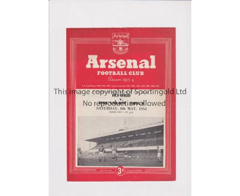 1954 LONDON SENIOR CUP FINAL AT ARSENAL       Programme for Ilford v Hounslow Town 8/5/1954, score entered.    Generally good