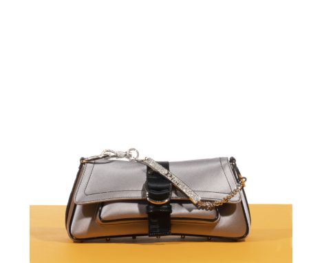 Christian DIOR, Collection Prêt à Porter Automne-Hiver 2003, Sac 'Hardcore' petit modèle.Directeur artistique: John Galliano.