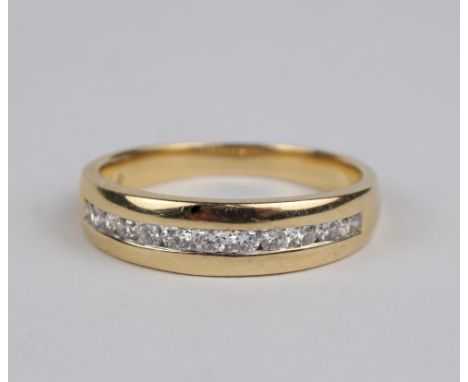 Ring mit 11 Brillanten, 585er Gold, Gew.4,73g nebeneinander angeordnete Brillanten, total ca.0,22ct, U.63