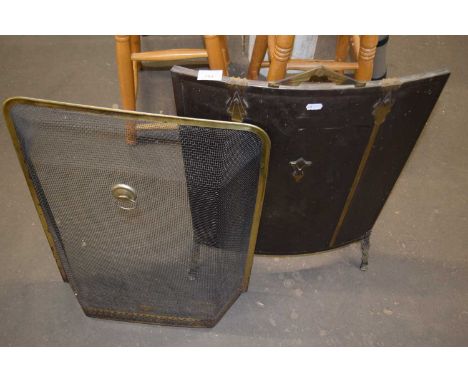 A spark guard and a fire screen (2)
