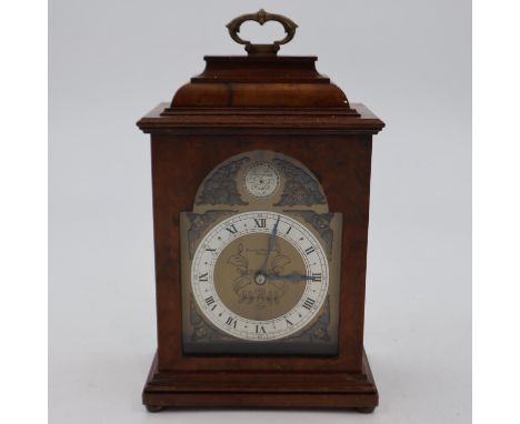 Mechanical mantel clock by Elliot in walnut veneer case with French movement, H: 26 cm. UK P&amp;P Group 3 (£30+VAT for the f