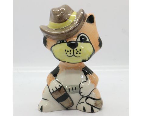 Lorna Bailey cat, The Duke, no cracks or chips, H: 12 cm. UK P&amp;P Group 1 (£16+VAT for the first lot and £2+VAT for subseq