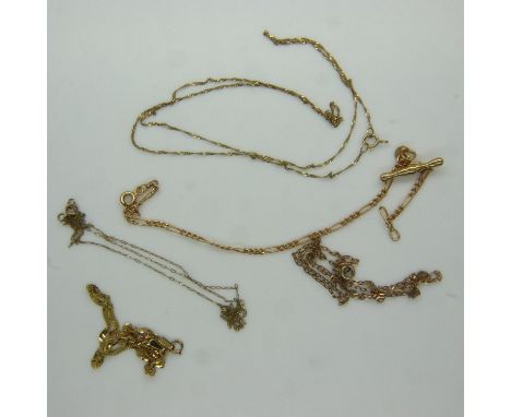 Three 9ct gold fine link neck chains and two 9ct gold bracelets, combined 4.5g. UK P&amp;P Group 0 (£6+VAT for the first lot 