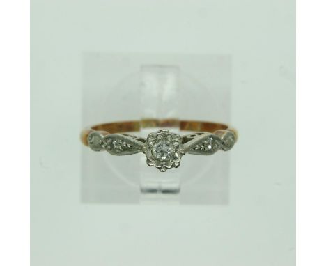 9ct gold diamond ring, size J, 2.1g. UK P&amp;P Group 0 (£6+VAT for the first lot and £1+VAT for subsequent lots) 