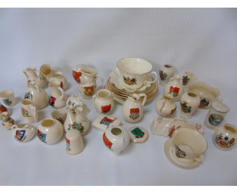 A collection of crested ware items to include some Goss examples approx. 40 pieces
