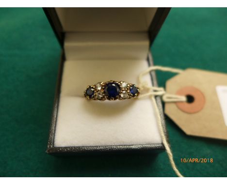 3 STONE SAPPHIRE AND DIAMOND RING (SIZE R) ALL WITHIN GOLD BAND