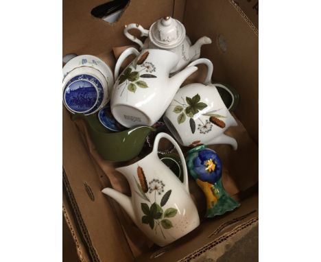Various items of pottery including 'Midwinter' coffee pot and tea pot 