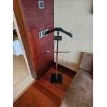 Valet stand 110cm (Loc Geneva)