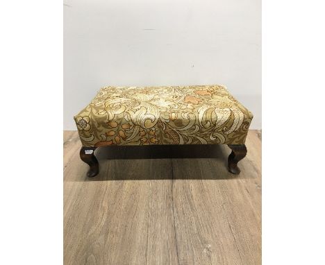 VINTAGE FOOT STOOL