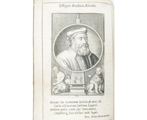 ALCIATI, ANDREAEMBLEMATA CUM CLAUDII MINOIS COMMENTARIIS [Leiden]: ex off. Plantiniana, Raphelengii, 1608. 8vo., engraved por
