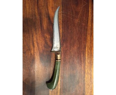 Indo Persian 18/19th Century Mughal Tribal Kerala Kard Pesh Kabz Knife Jade handled Knife, Length 19cm with an ornate design,