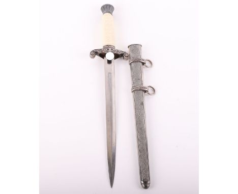 WW2 German Army Officers Dress Dagger by Alcoso, Solingen, example with a replaced (reproduction) white grip, pommel with oak