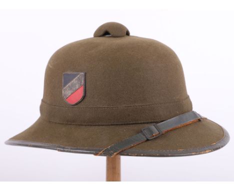 WW2 German Afrikakorps 2nd Pattern Pith (Sun) Helmet, good example of the olive felt tropical sun helmet with metal army and 