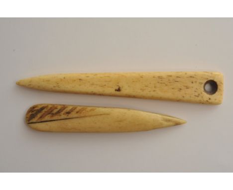 Two Scrimshaw type fishing net tools 