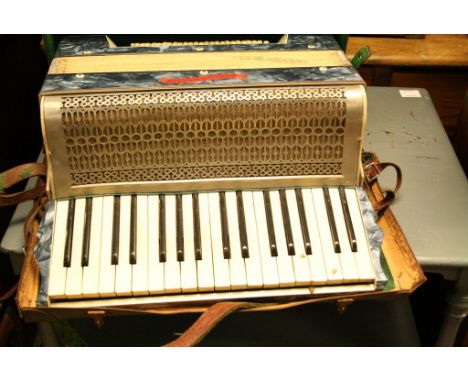 A case soberano accordion