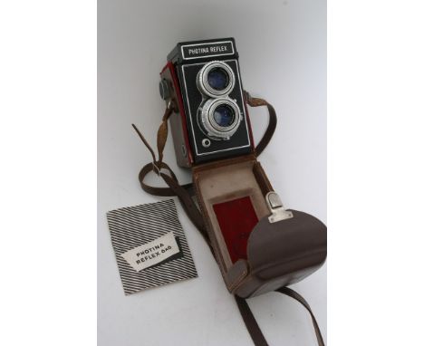 A Phototavit Photina Reflex camera in fitted case