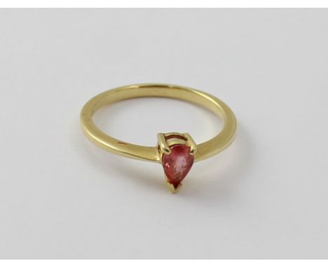 An 18ct gold ladies' dress ring set with a 'Ceylon Padparadscha' sapphire, size N, approx 2.3g, with certificate.