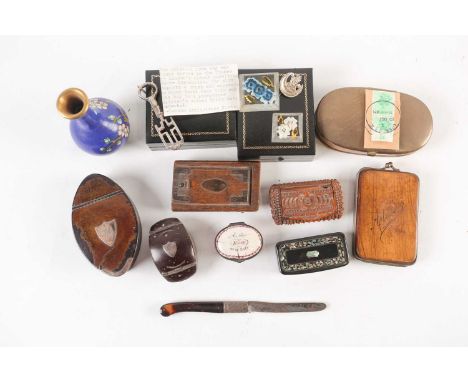 A small collection of items to include a 19th century silver bladed folding fruit knife with tortoiseshell grip, an early 19t