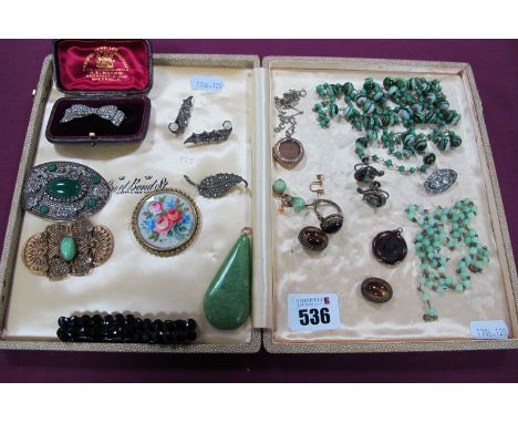 Assorted Vintage Costume Jewellery, including diamanté and other brooches, tiger's eye cabochon inset dress ring (stamped "Ma