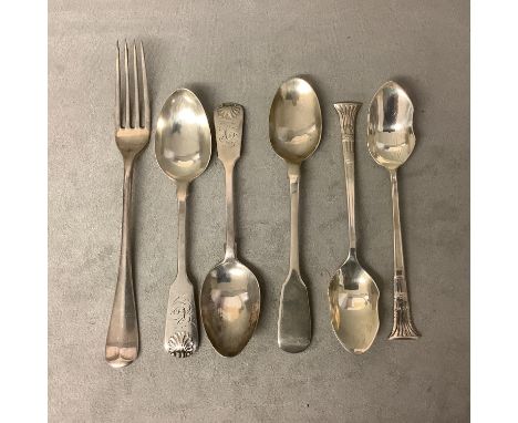 A mixed collection of sterling silver flatware to include a pair of grapefruit spoons by Alexander Clark co Ltd, a pair of Ne