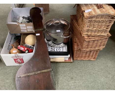 Quantity of general household items,  record player, large radio; baskets,  trays, saucepan, treen/wooden items, ostrich egg,