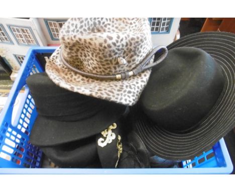 A COLLECTION OF HATS INCLUDING CHRISTIAN DIOR