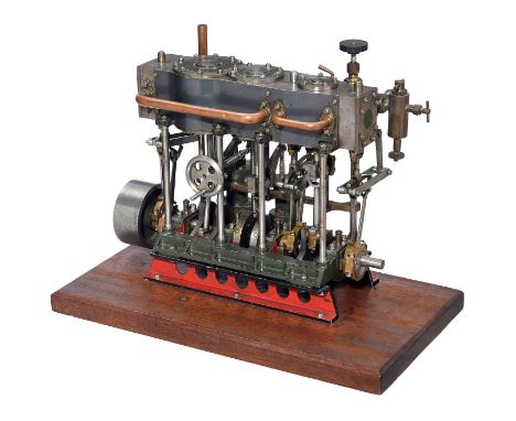 Dreizylinder-Schiffs-Verbunddampfmaschine, um 1950  Funktionsmodell aus Messing, poliertem Stahl und Gußmetall, mit Hoch-, Mi