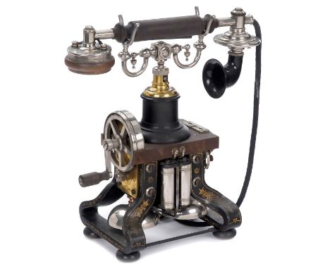 Skelett-Telephon von Ericsson, Modell 375 (AC 110), ab 1892  L.M. Ericsson, Stockholm. Einsprechtrichter, Blitzschutz, Fliehk
