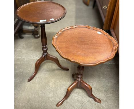 Two Regency style mahogany tripod wine tables 
