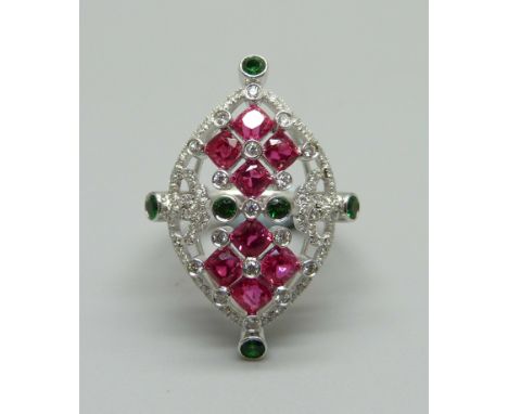 An 18ct gold, ruby, diamond and green diopside dress ring, 8g, L 