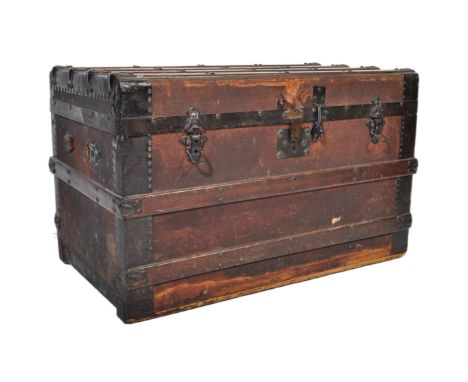 Victorian 19th century canvas and wooden bound steamer trunk chest - ideal as conversion to coffee table. Rectangular form wi