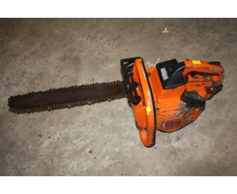 AN OLEC MAC 240 AUTOMATIC PETROL CHAINSAW