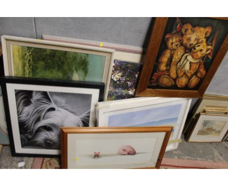 A LARGE QUANTITY OF ASSORTED PRINTS TO INCLUDE 'TROTTERS' BY WARWICK HIGGS, NIGEL HEMMING PRINT, DAVID SHEPHERD PRINT OF ELEP