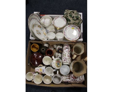 A TRAY OF ASSORTED CERAMICS TO INCLUDE MEIR CHINA, MASONS CHARTREUSE BOWL ETC.