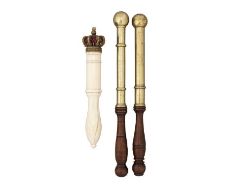 ˜A VICTORIAN IVORY-MOUNTED TIPSTAFF, 19TH CENTURY with brass crown finial lined with plum velvet, and turned ivory grip (crac