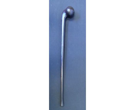 A SOUTH AFRICAN IRONWOOD CLUB, LATE 19TH/EARLY 20TH CENTURY formed in one piece, with angular rounded head drawn-out at the f