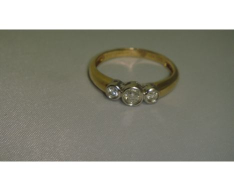 9 ct yellow gold three stone diamond ring