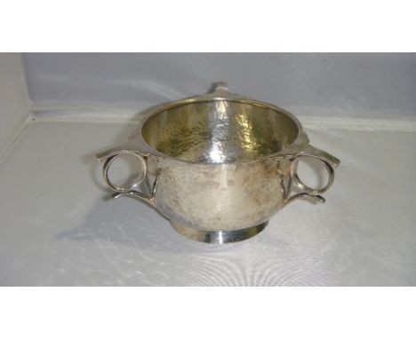 Solid silver tyg / three handle cup Chester Jay Richard Attenborough Co. 1926 ? 192g