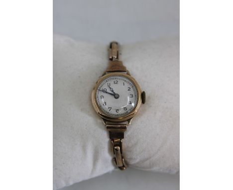 There is two Ladies Vintage Watches.  To include a Vintage Ladies Rotary 17 Jewels 9ct Gold Watch with Gold on Silver Adjusta