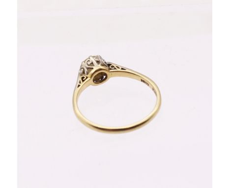 18ct Yellow Gold Approx. 1.00ct Solitaire Round Brilliant Cut Diamond Ring  Diamond Clarity is approx. I2/13. Diamond Colour 