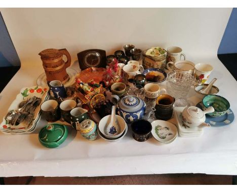 A quantity of miscellaneous ceramics to include modern Chinese ceramics, and other items to include a mantle clock, cutlery e